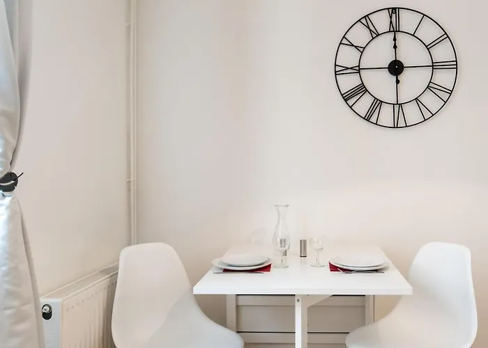 Sweet Stunning Parking Appartement