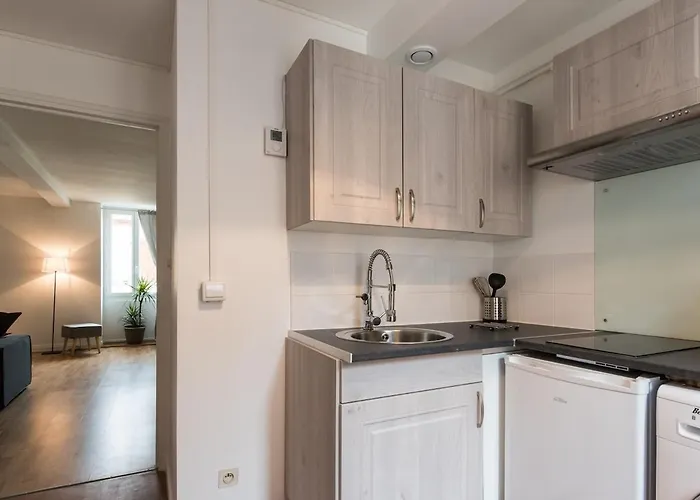 Sweet Stunning Parking * Vichy