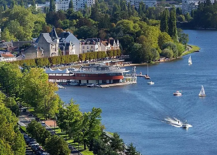 Апартаменты Sweet Stunning Parking